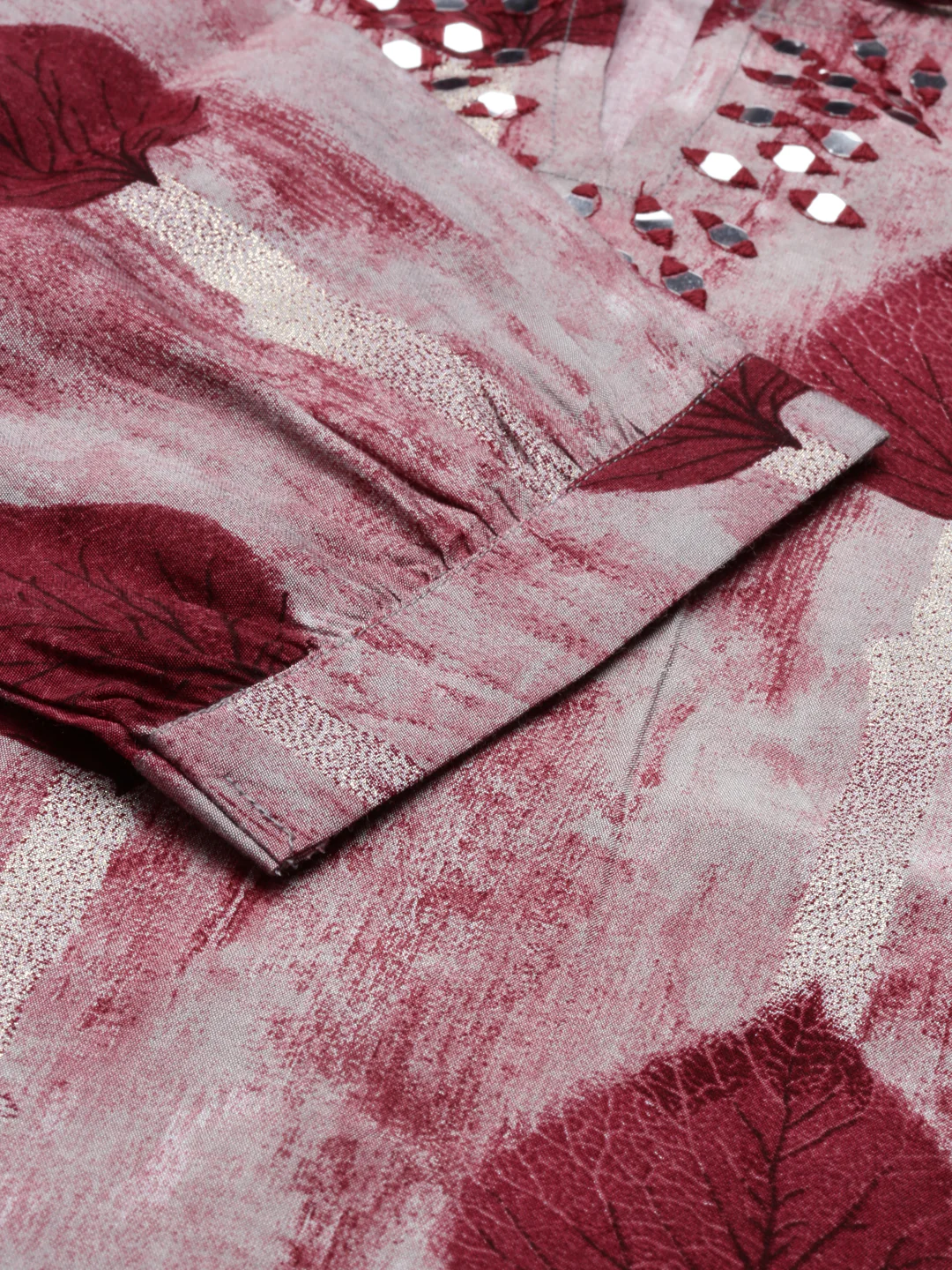 Neerus Maroon Color Model Fabric Suit Set - Image 7