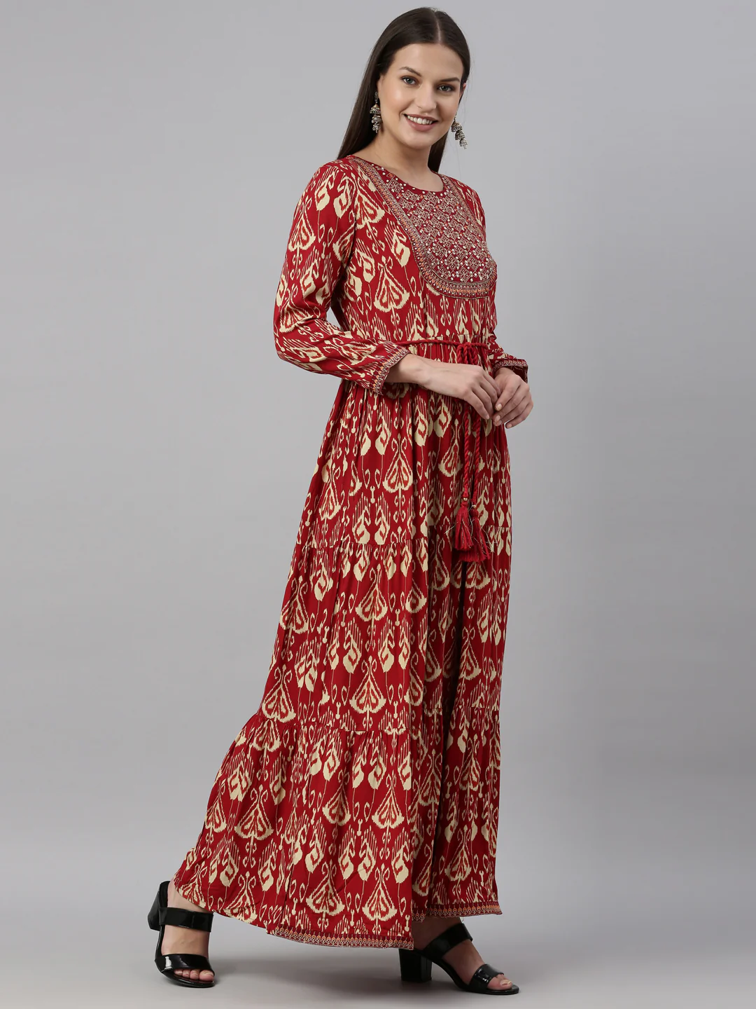 Neerus Maroon Color Rayon Fabric Kurta - Image 4