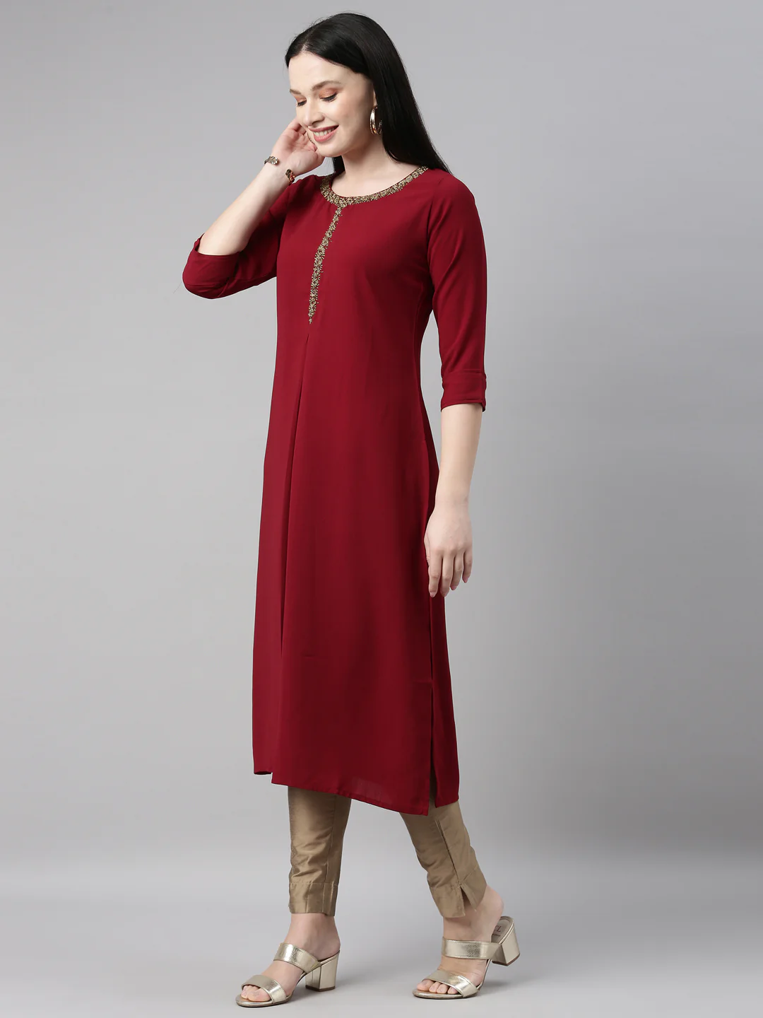 Neerus Maroon Color Slub Riyon Fabric Kurta - Image 3