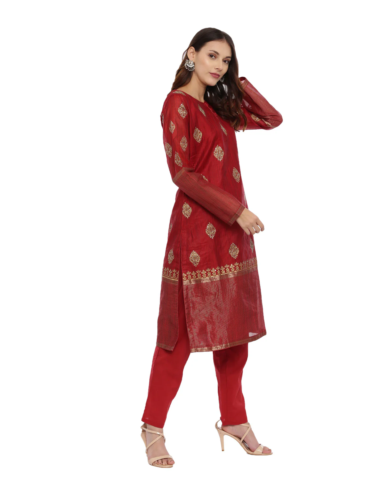 Neerus Maroon Embellished Kurta With Pant & Dupatta - Image 3