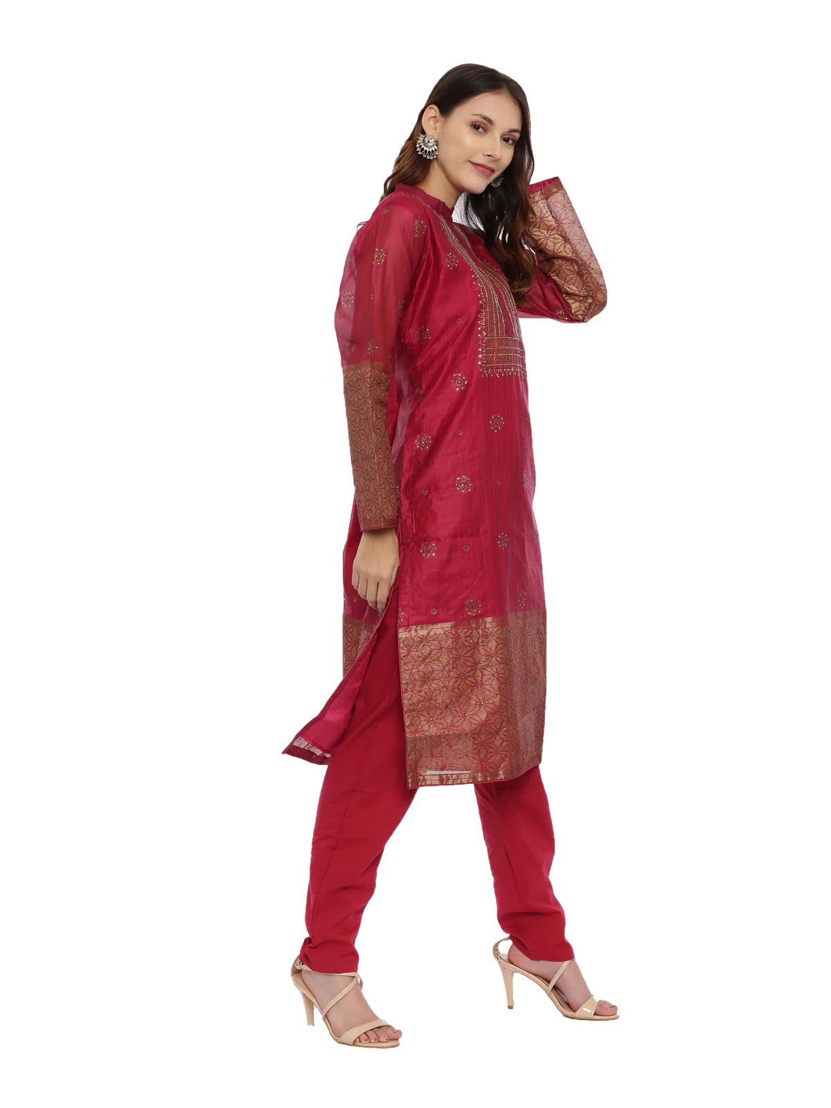 Neerus Maroon Embellished Kurta With Salwaar & Dupatta - Image 3