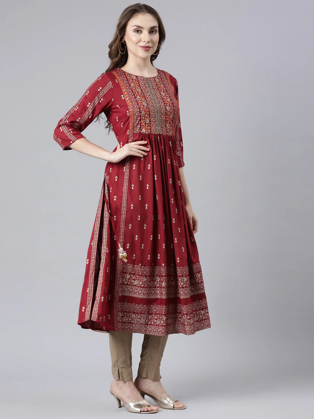 Neerus Maroon Pleated Straight Floral Kurta - Image 3