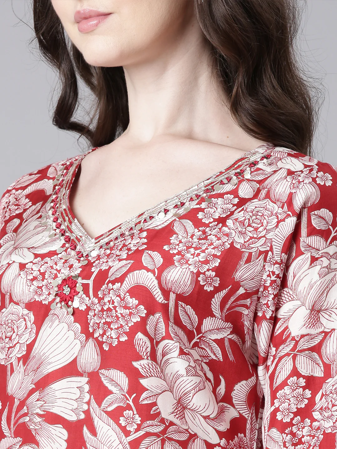 Neerus Maroon Printed Straight Kurta and Trousers With Dupatta - Image 4