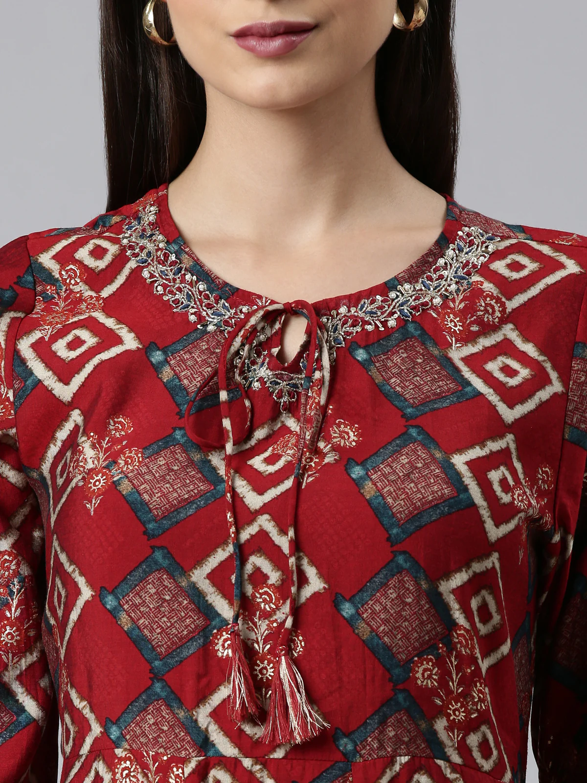 Neerus Maroon Regular Calf Length Printed Kurta Solid Trousers With Dupatta - Image 4