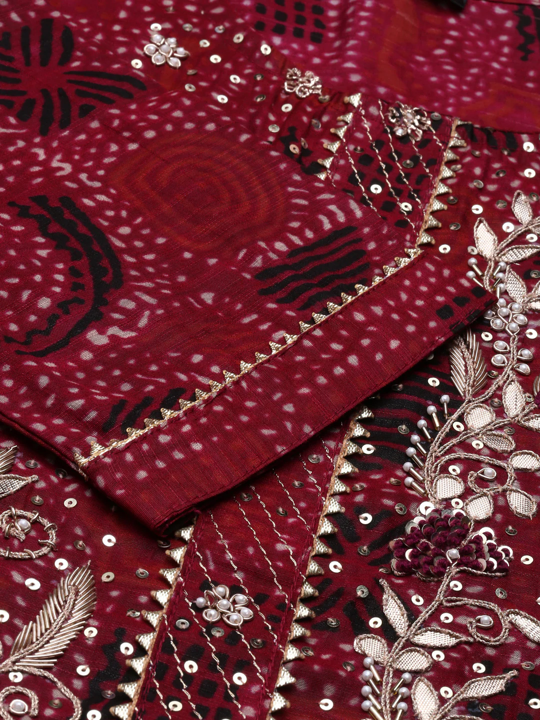 Neerus Maroon Regular Knee Length Printed Kurta Solid Trousers With Dupatta - Image 5
