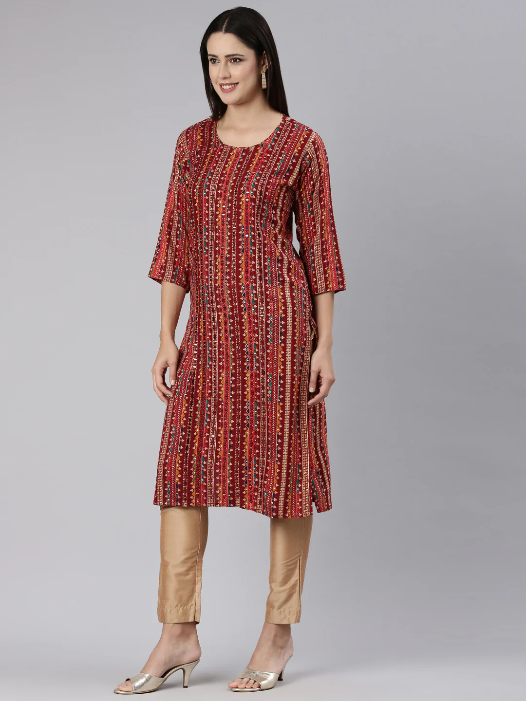 Neerus Maroon Regular Straight Chevron Kurta - Image 2