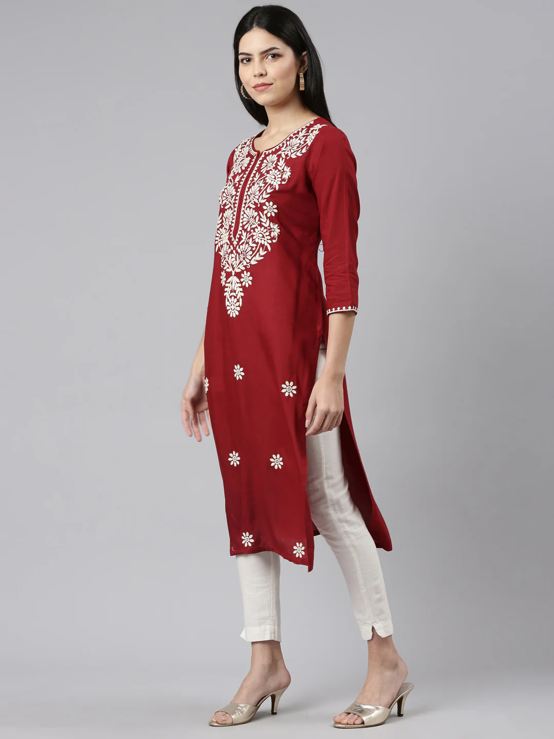 Neerus Maroon Regular Straight Embroidered Kurta - Image 2