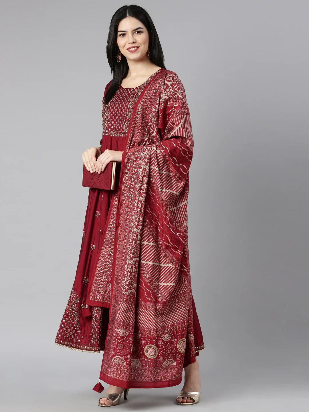 Neerus Maroon Regular Straight Floral Kurta And Trousers With Dupatta - Image 5