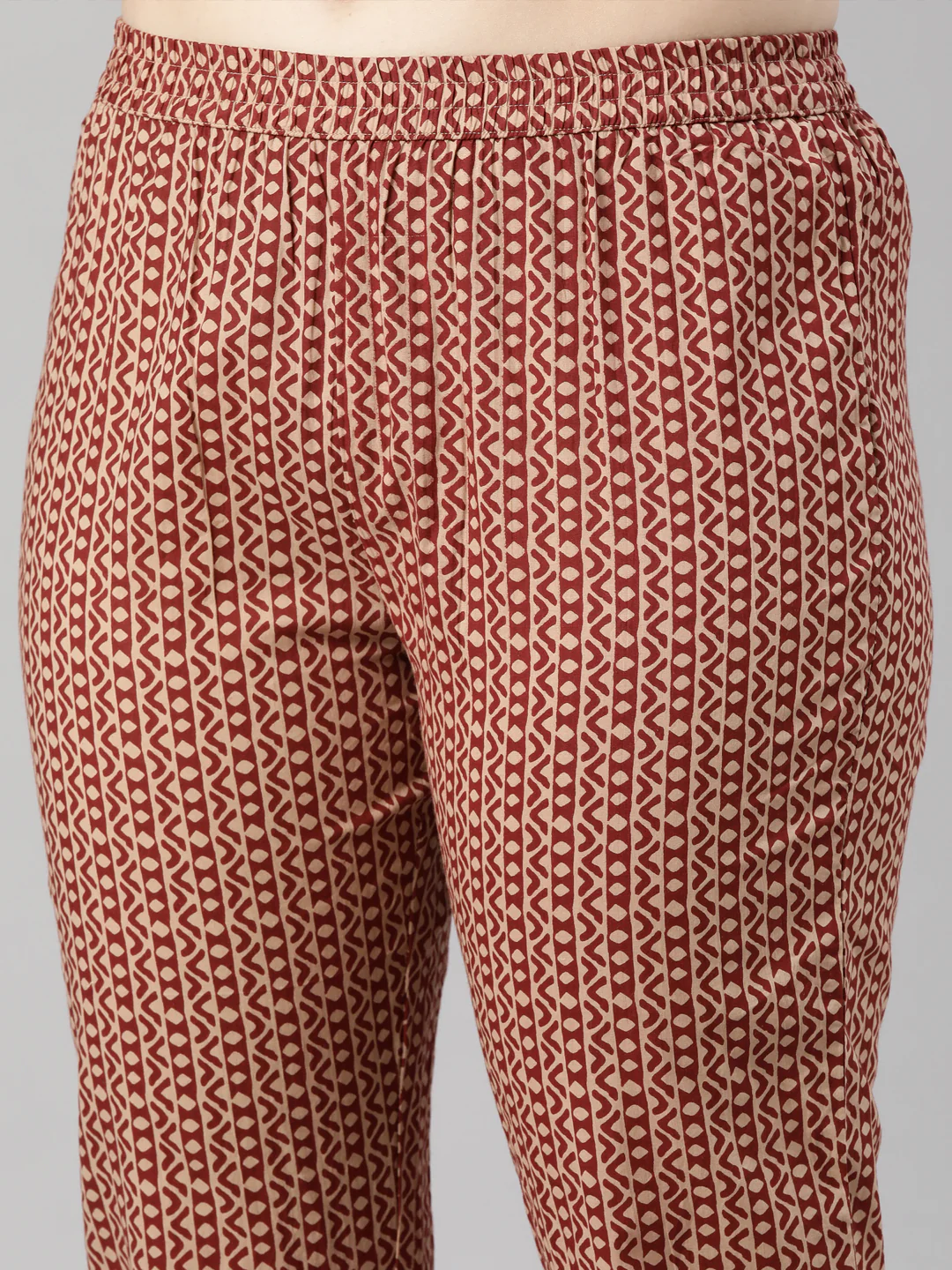 Neerus Maroon Regular Straight Floral Kurta And Trousers With Dupatta - Image 6