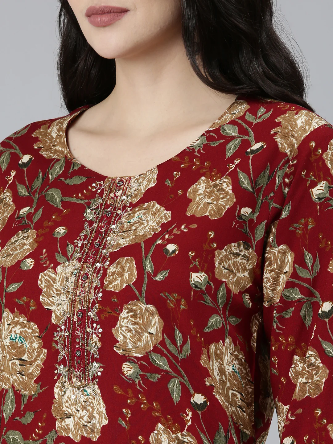 Neerus Maroon Regular Straight Floral Kurta - Image 4