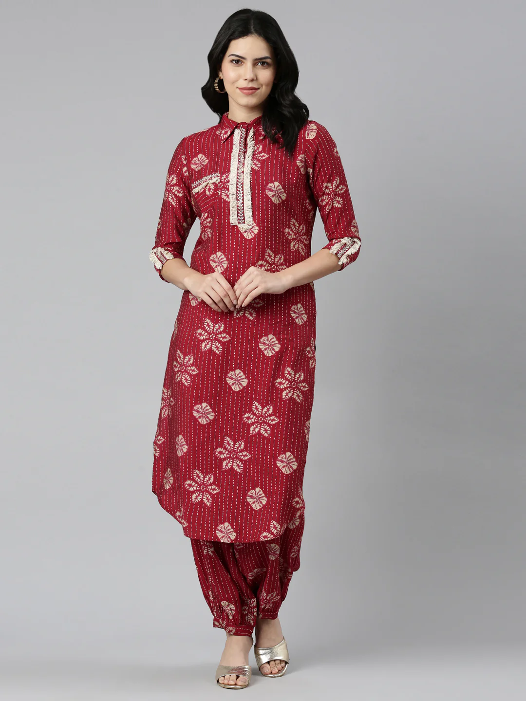 Neerus Maroon Regular Straight Printed Kurta And Salwar - Image 5