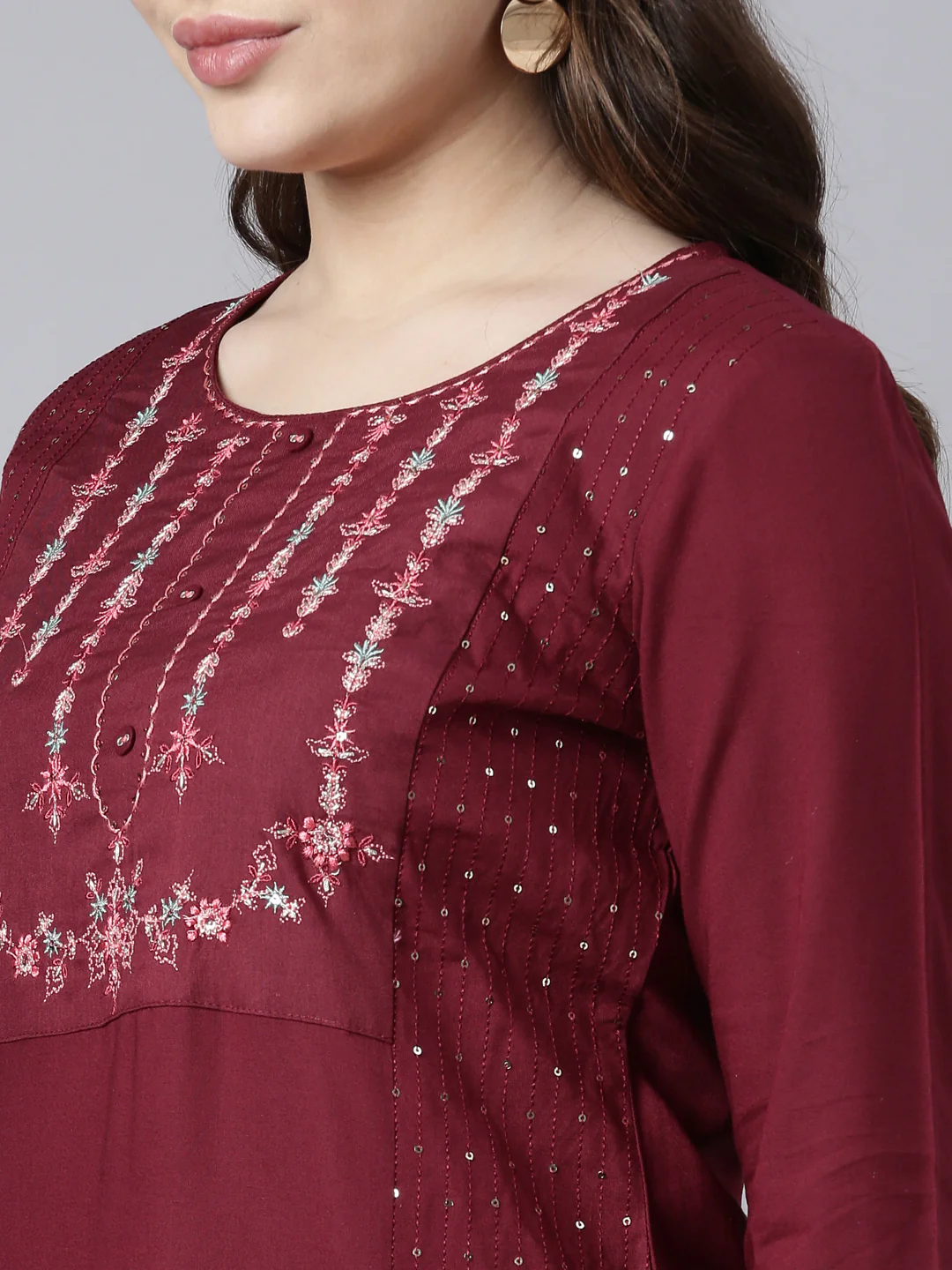 Neerus Maroon Regular Straight Woven Design Kurta - Image 4