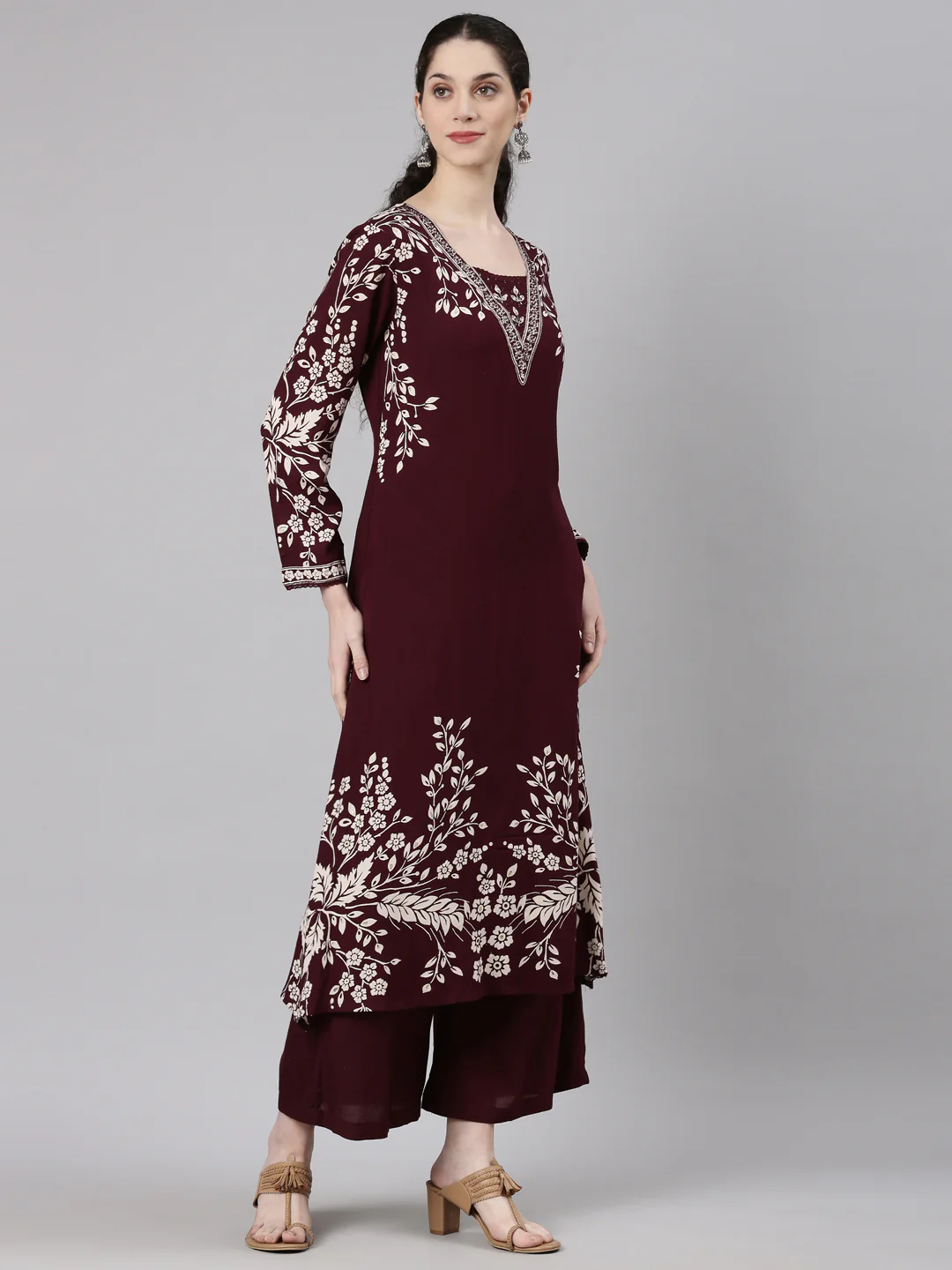 Neerus Maroon Straight Casual Floral Kurta and Plazzo - Image 4