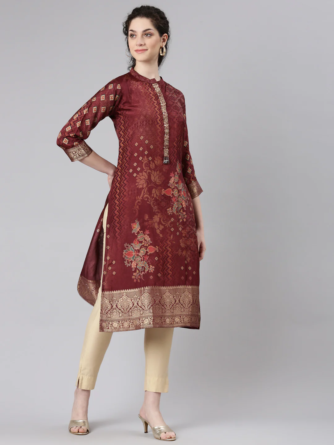 Neerus Maroon Straight Casual Floral Panelled Kurta - Image 2