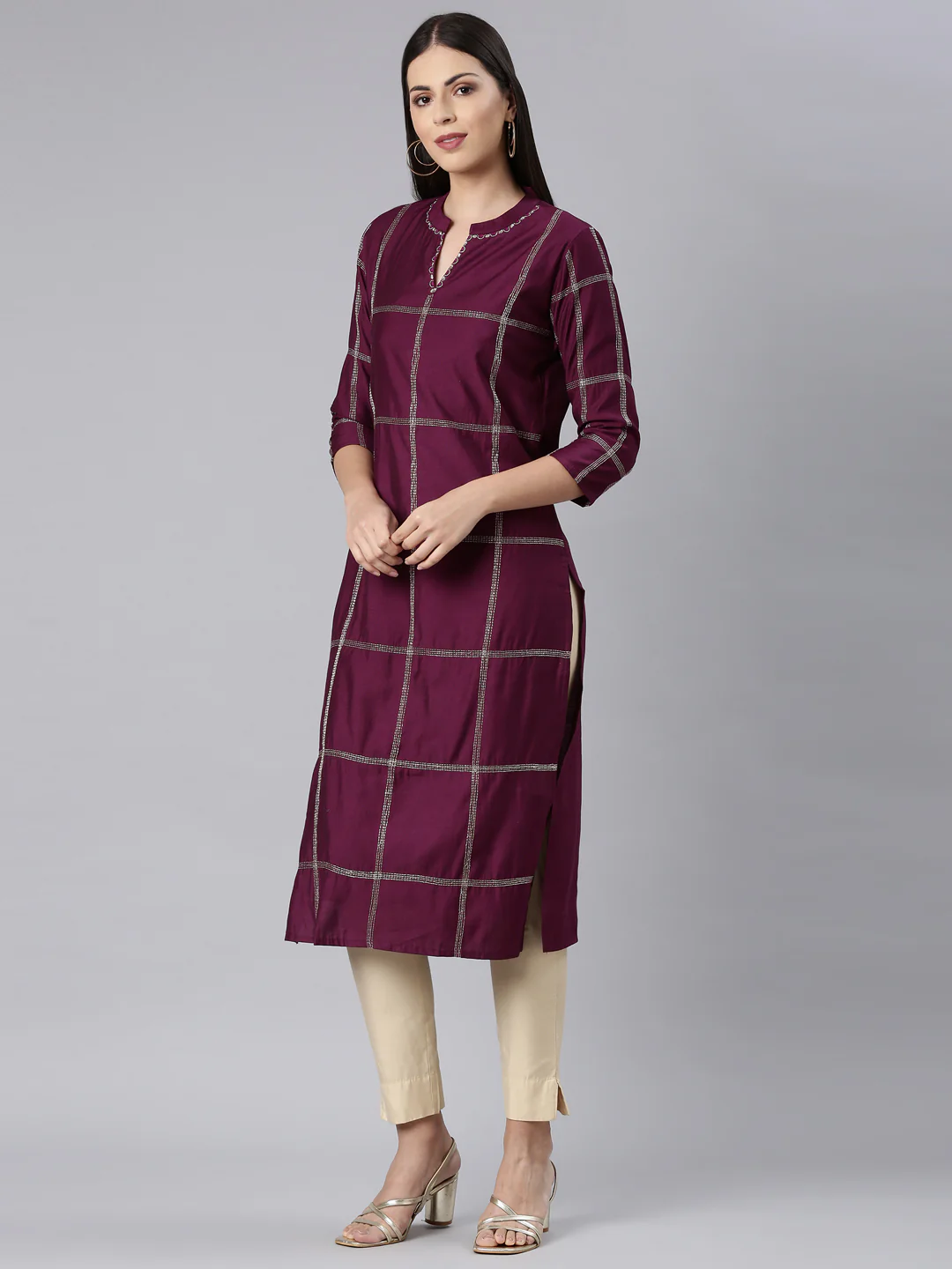 Neerus Maroon Straight Casual Solid Straight Kurta - Image 2