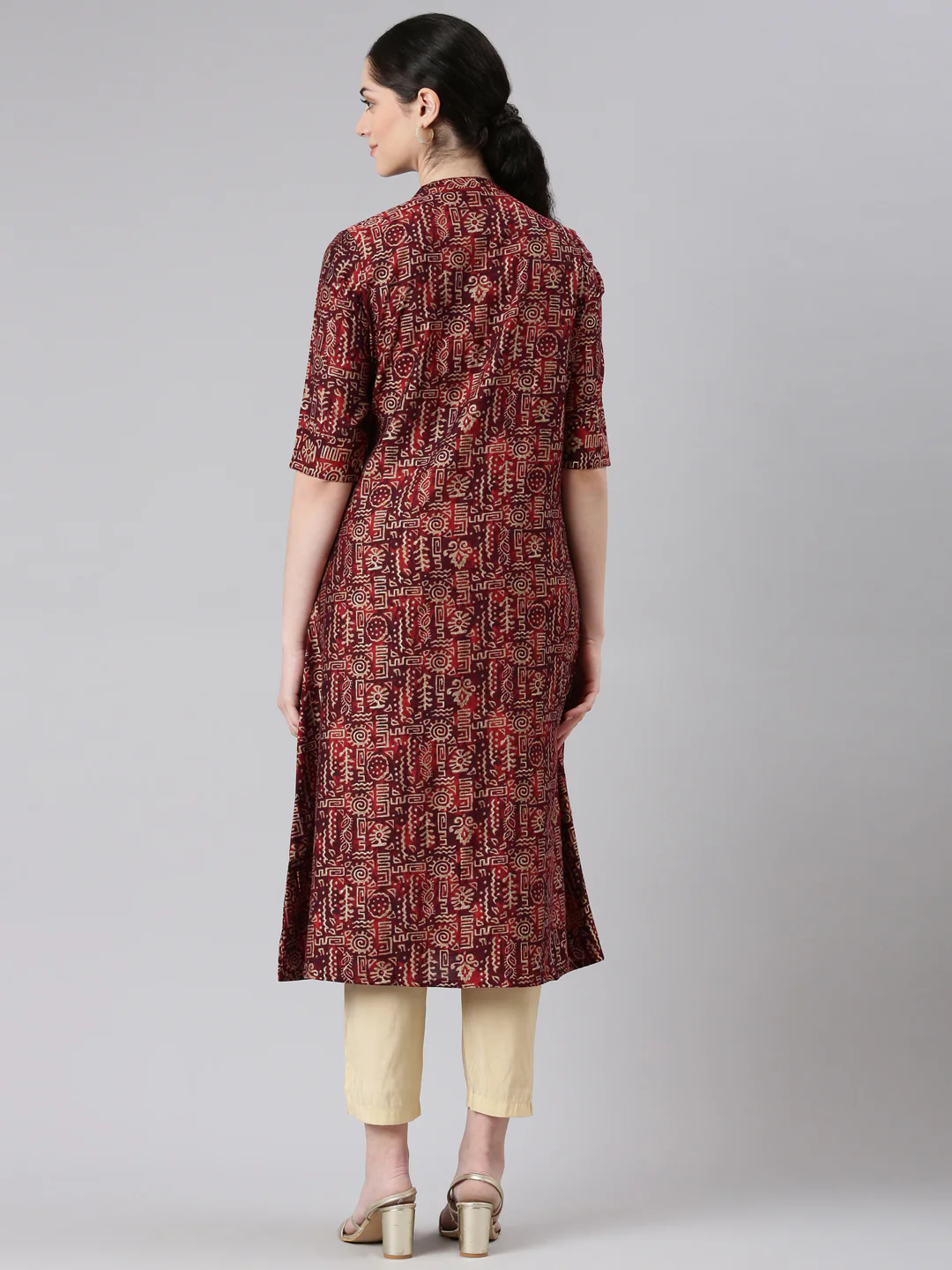Neerus Maroon Straight Casual Tribal Panelled Kurta - Image 3