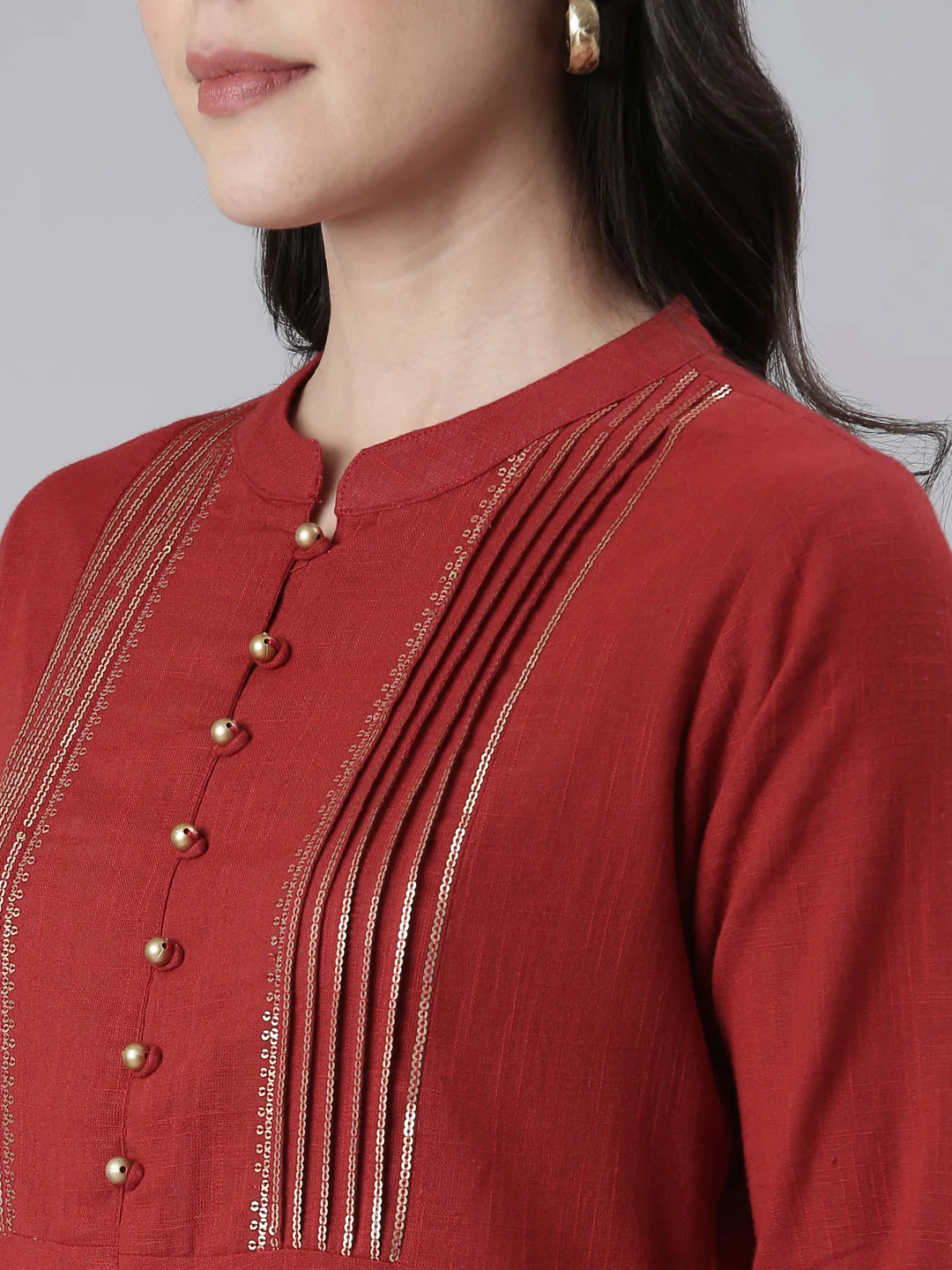 Neerus Maroon Straight Solid Cotton Kurta - Image 4