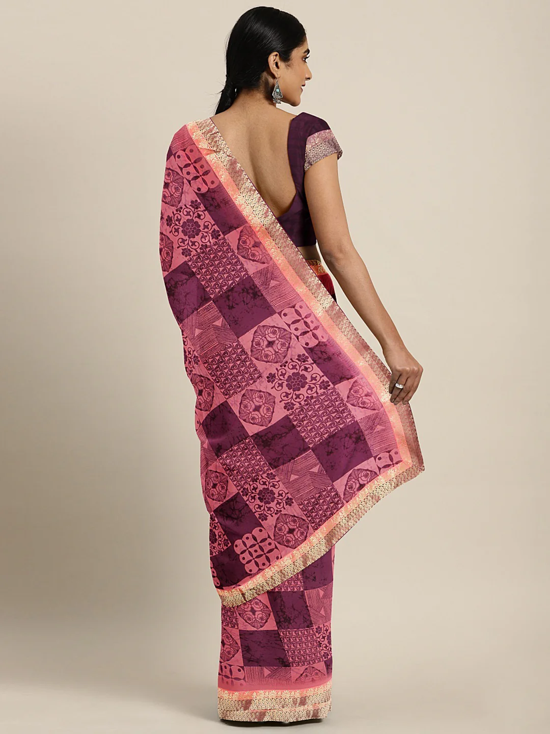 Neerus Mauve Printed Saree With Blouse - Image 2
