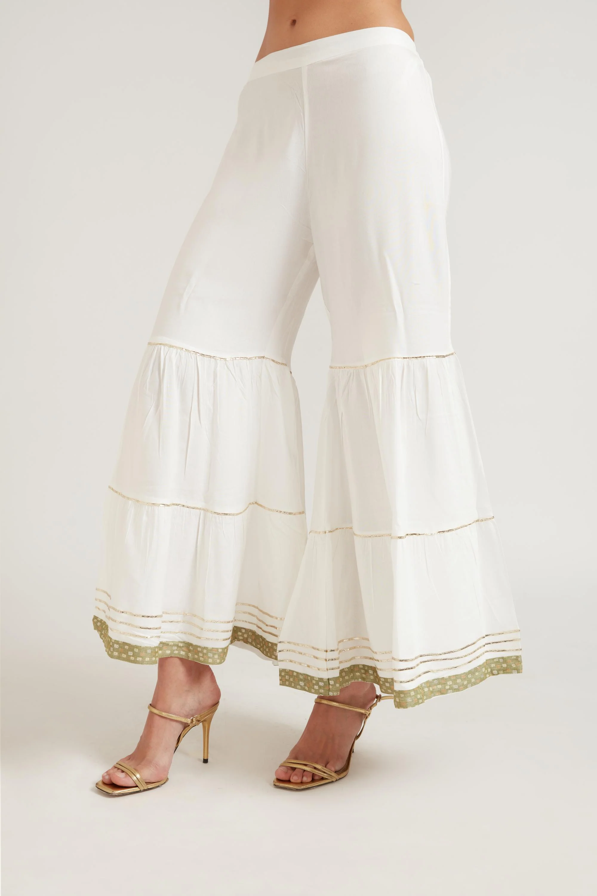 Neerus Mehadi Green Color Cotton Fabric Suit Set - Image 5