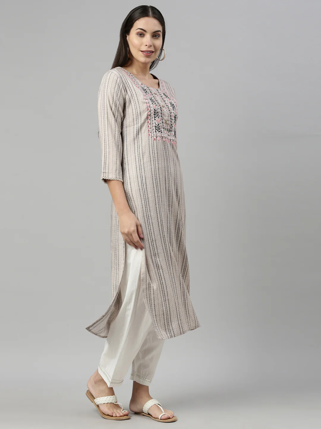 Neerus Mouse Color Slub Rayon Fabric Kurta - Image 4