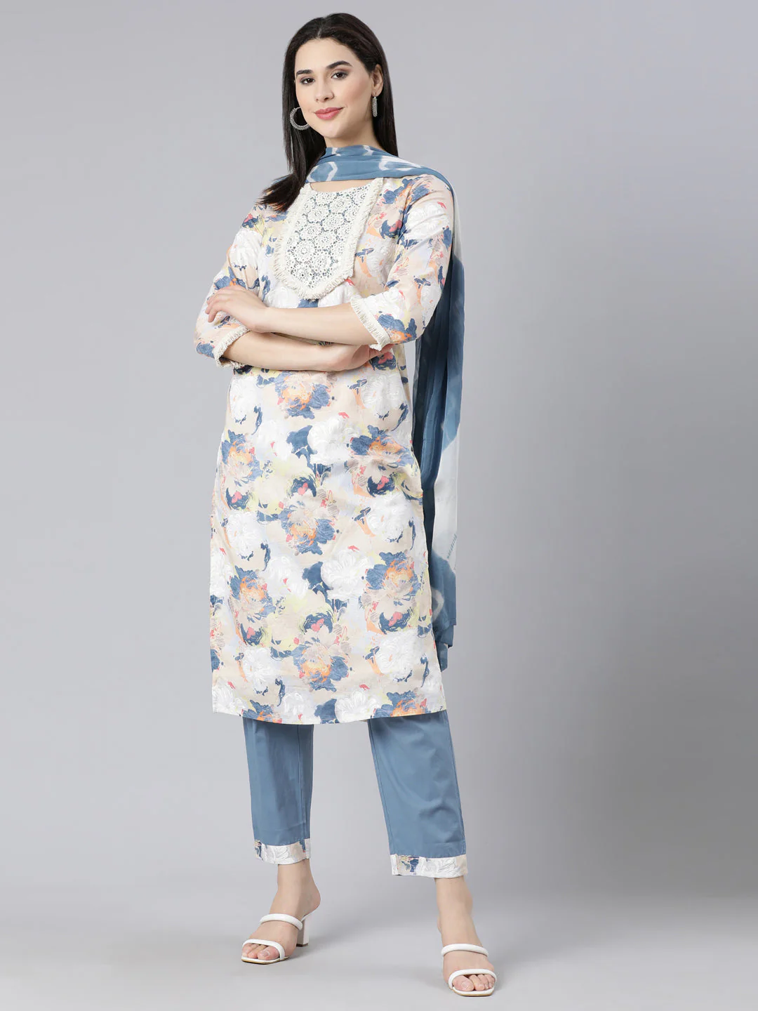 Neerus Multi Panelled Straight Printed Kurta And Trousers With Dupatta - Image 6