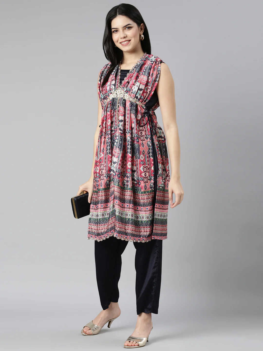 Neerus Multi Regular Straight Chevron Kurta And Trousers - Image 6