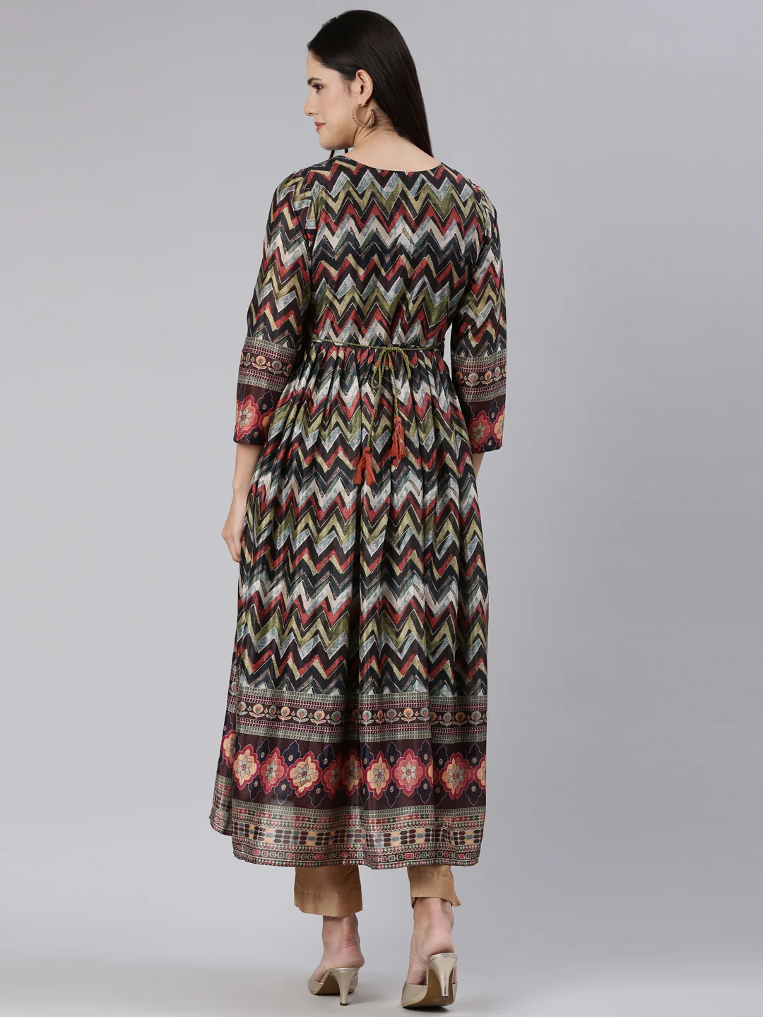 Neerus Multi Straight Casual Chevron Dress - Image 3
