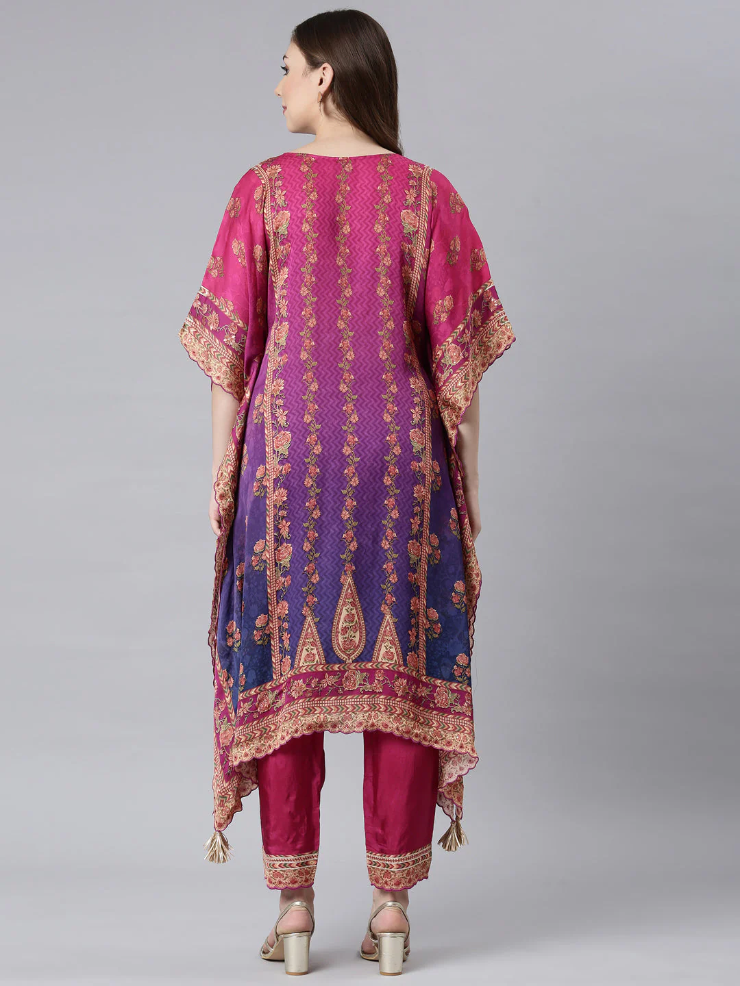 Neerus Multi Panelled Flared Floral Kurta And Trousers - Image 4