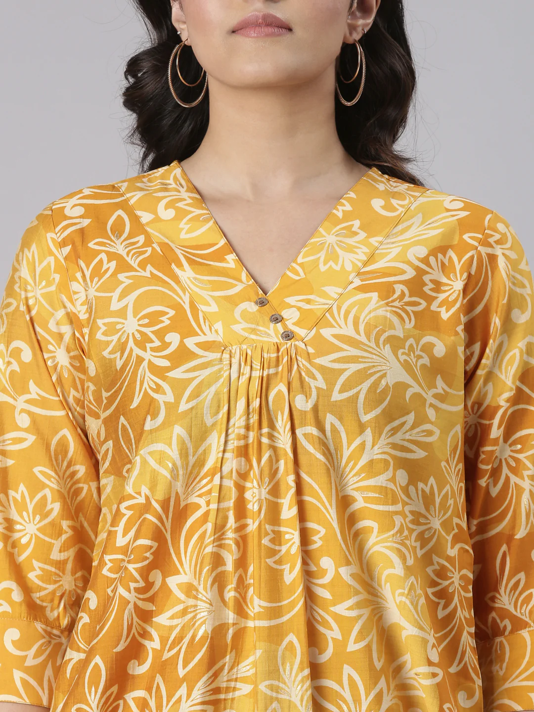 Neerus Mustard Casual Floral Straight Kurta - Image 4