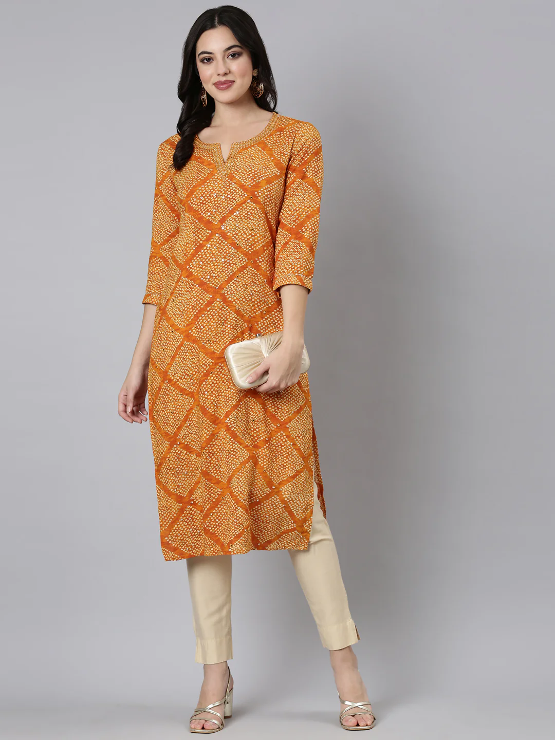Neerus Mustard Panelled Straight Bandhani Kurta - Image 4