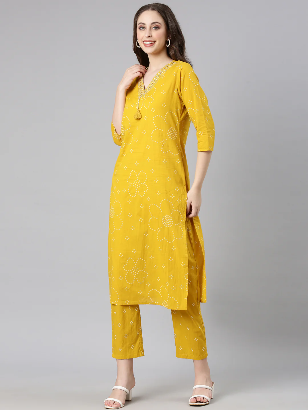 Neerus Mustard Printed Straight Kurta and Trousers With Dupatta - Image 2