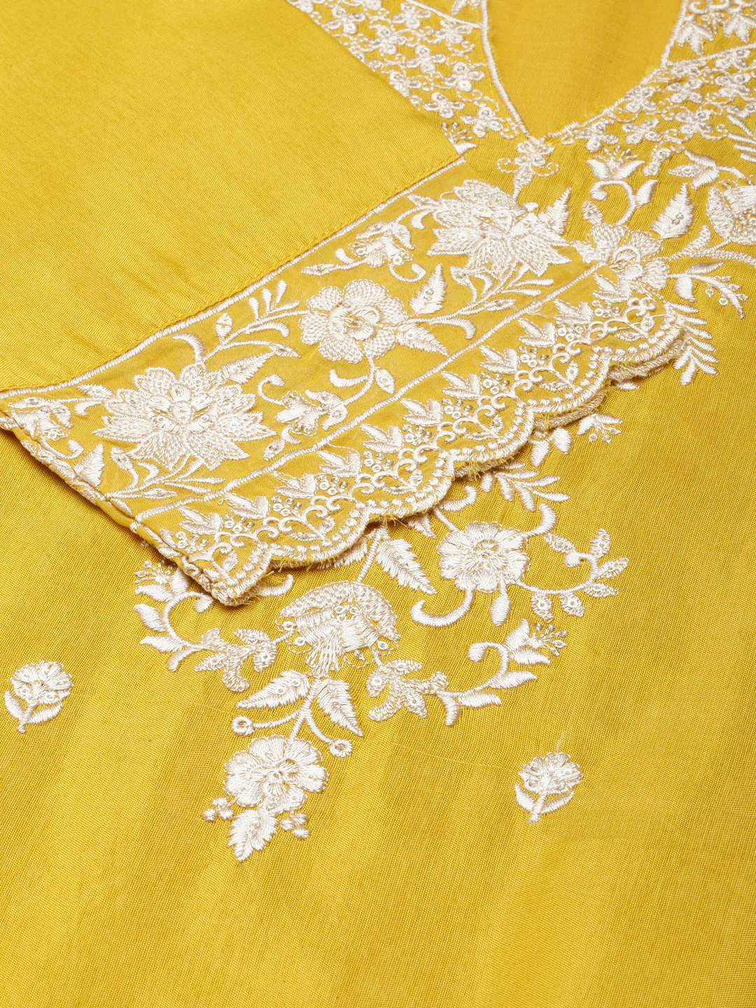 Neerus Mustard Regular Straight Solid Kurta and Trousers With Dupatta - Image 4