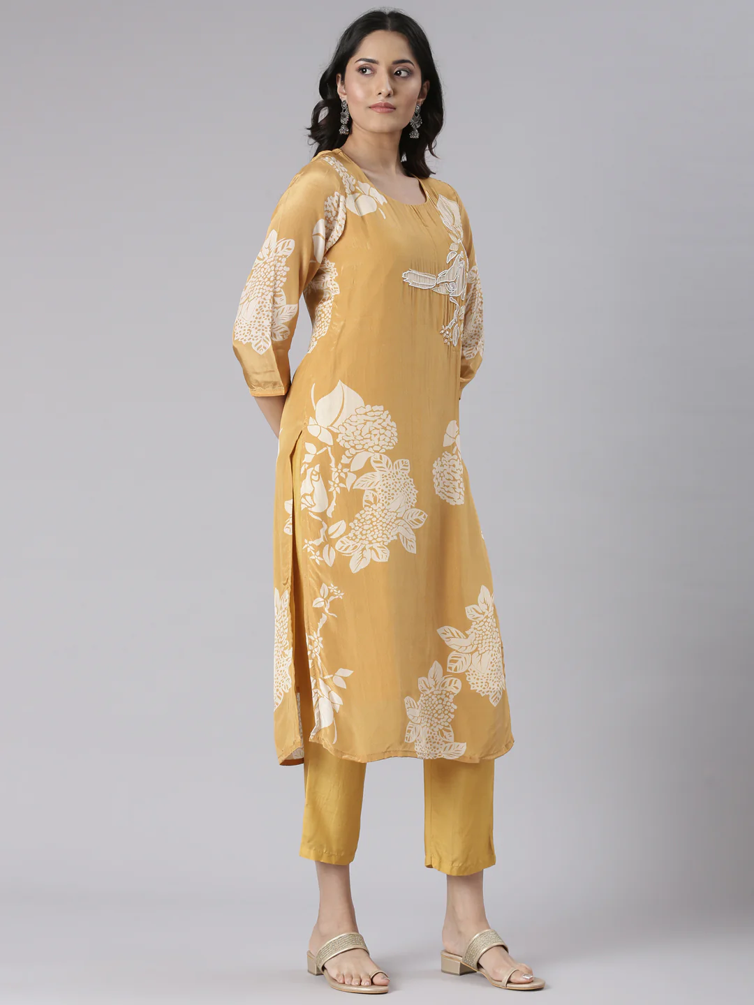 Neerus Mustard Solid Straight Kurta and Trousers With Dupatta - Image 2