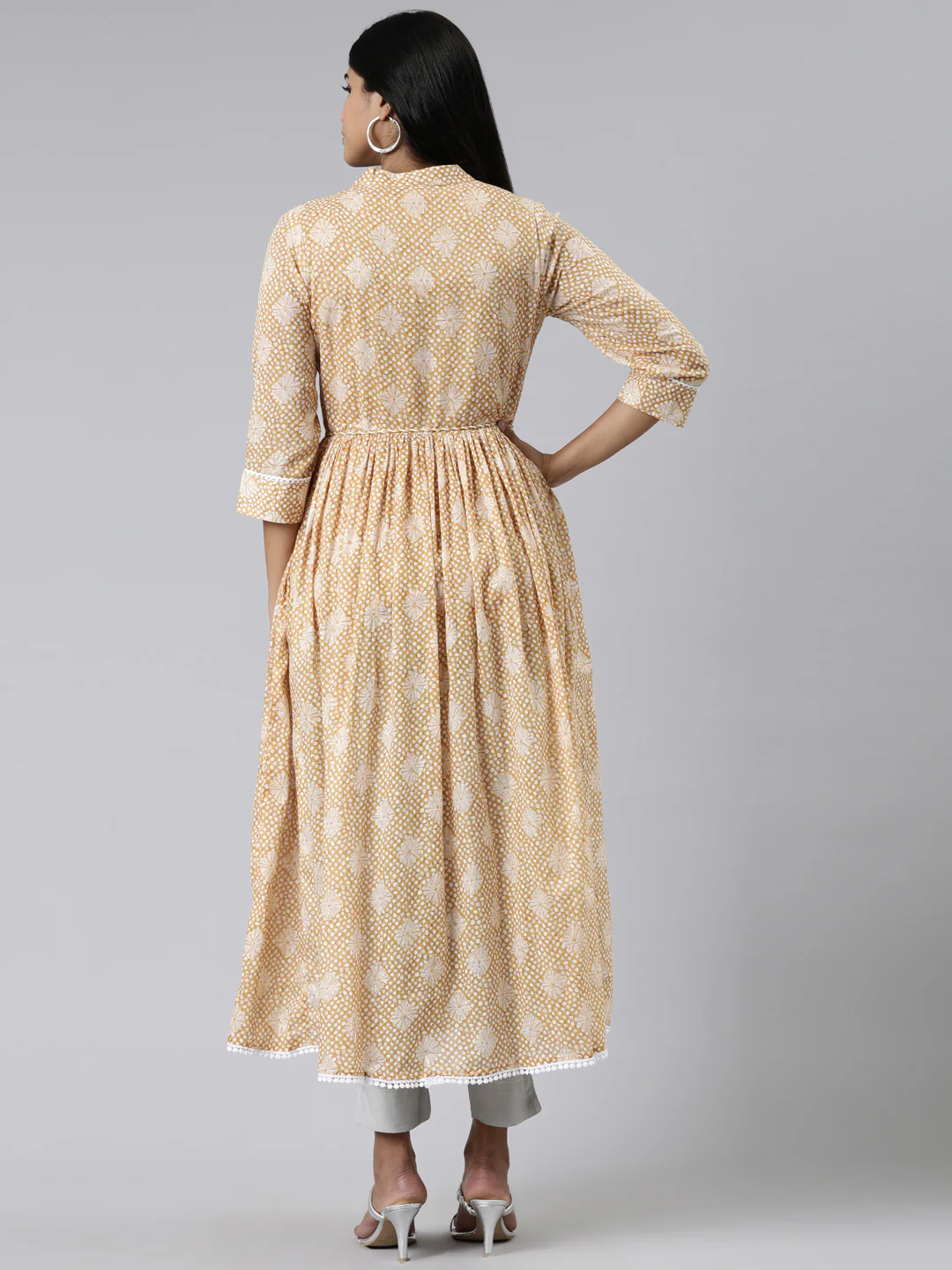 Neerus Mustard Straight Printed Cotton Kurta - Image 3