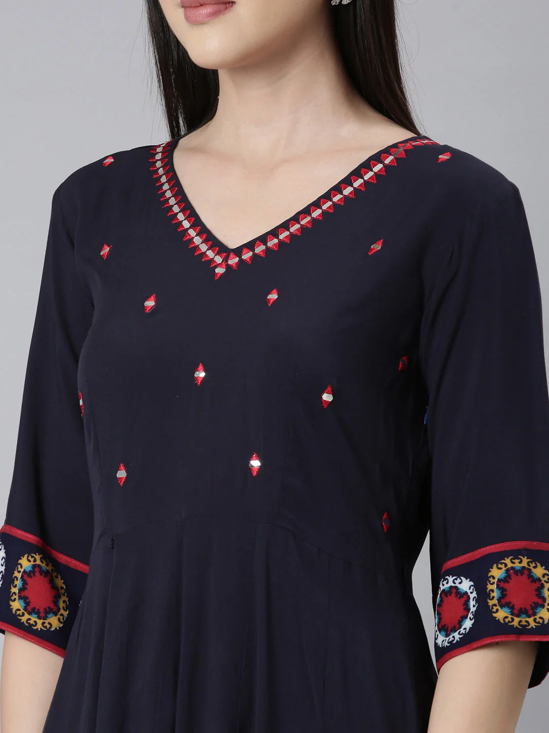 Neerus Navy Blue Panelled Anarkali Embellished Kurta - Image 5