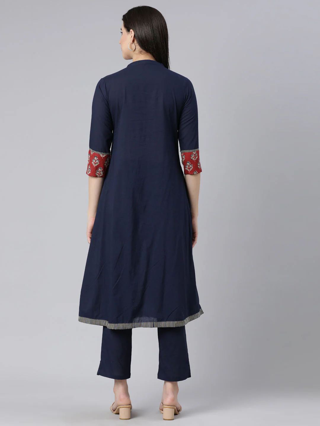 Neerus Navy Blue Panelled Straight Printed Kurta And Trousers - Image 4