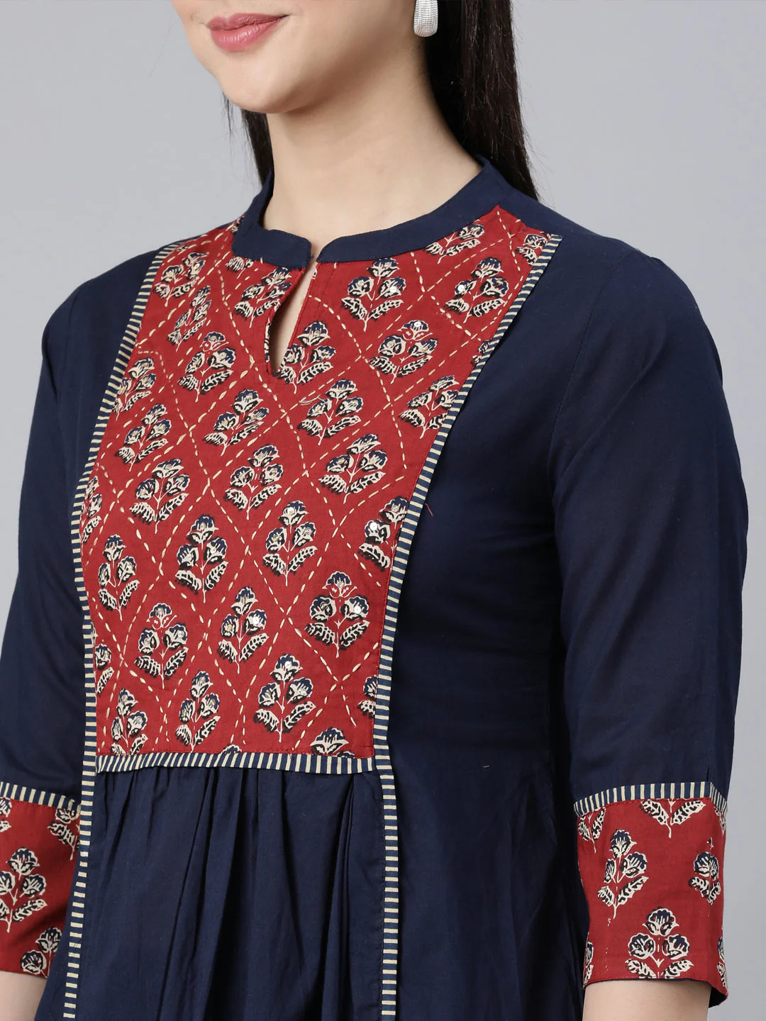 Neerus Navy Blue Panelled Straight Printed Kurta And Trousers - Image 5