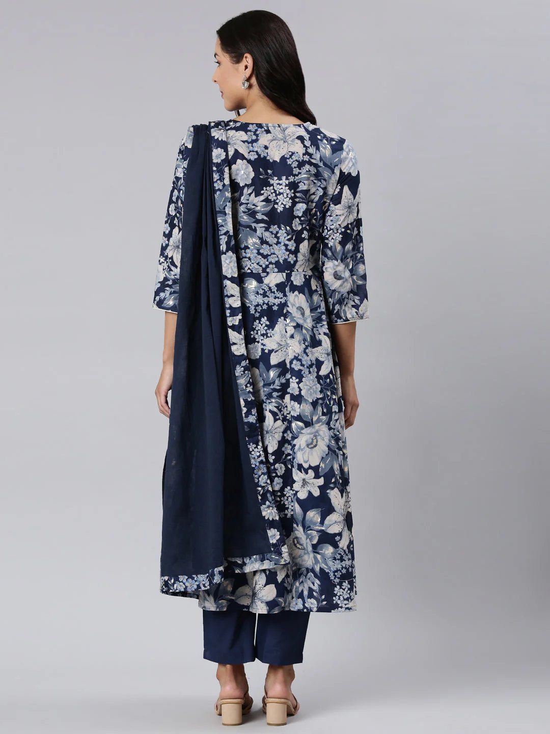 Neerus Navy Blue Panelled Printed Kurta And Trousers With Dupatta - Image 4