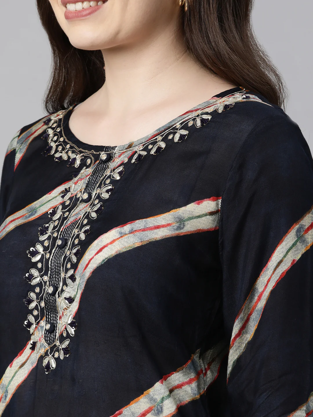 Neerus Navy Blue Regular Calf Length Solid Kurta Solid Sharara With Dupatta - Image 5