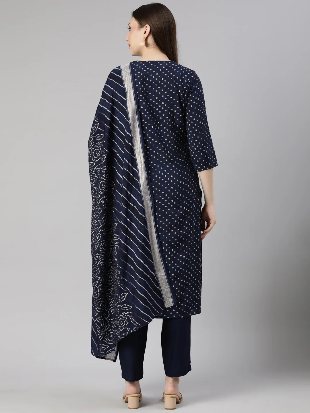 Neerus Navy Blue Regular Straight Bandhani Kurta And Trousers With Dupatta - Image 3