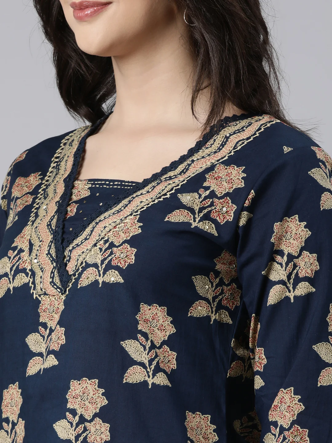 Neerus Navy Blue Regular Straight Floral Kurta And Trousers With Dupatta - Image 7