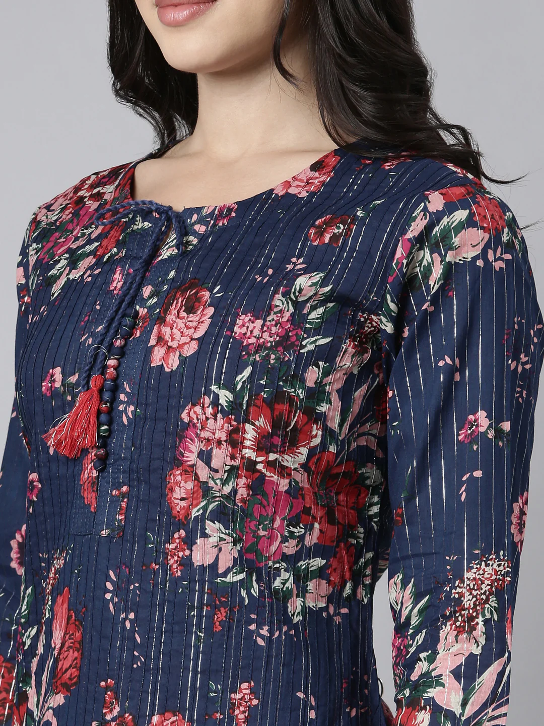 Neerus Navy Blue Regular Straight Floral Kurta - Image 4