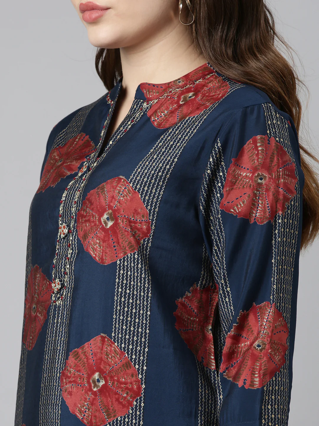 Neerus Navy Blue Regular Straight Printed Kurta And Trousers - Image 4
