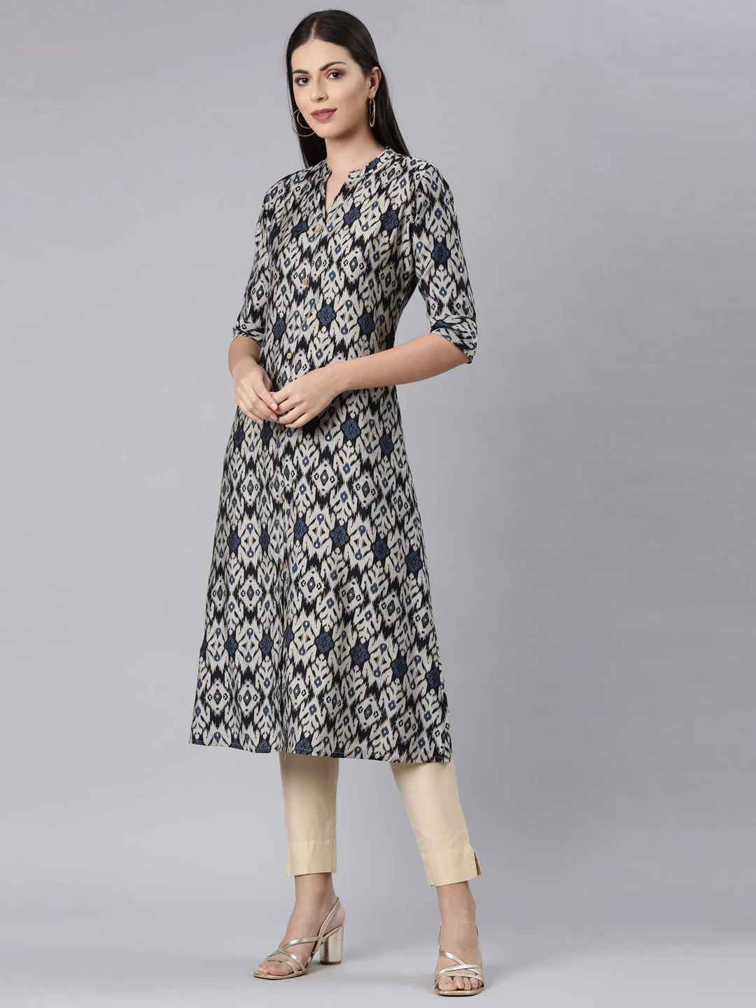 Neerus Navy Blue Straight Casual Chevron Anarkali Kurta - Image 2