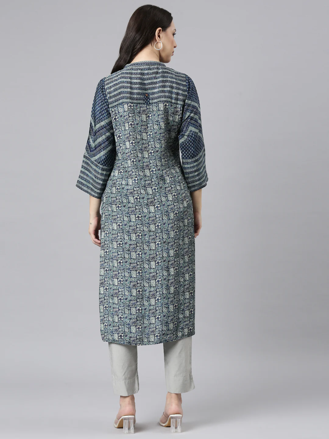 Neerus Navy Blue Straight Casual Floral Kurta - Image 3