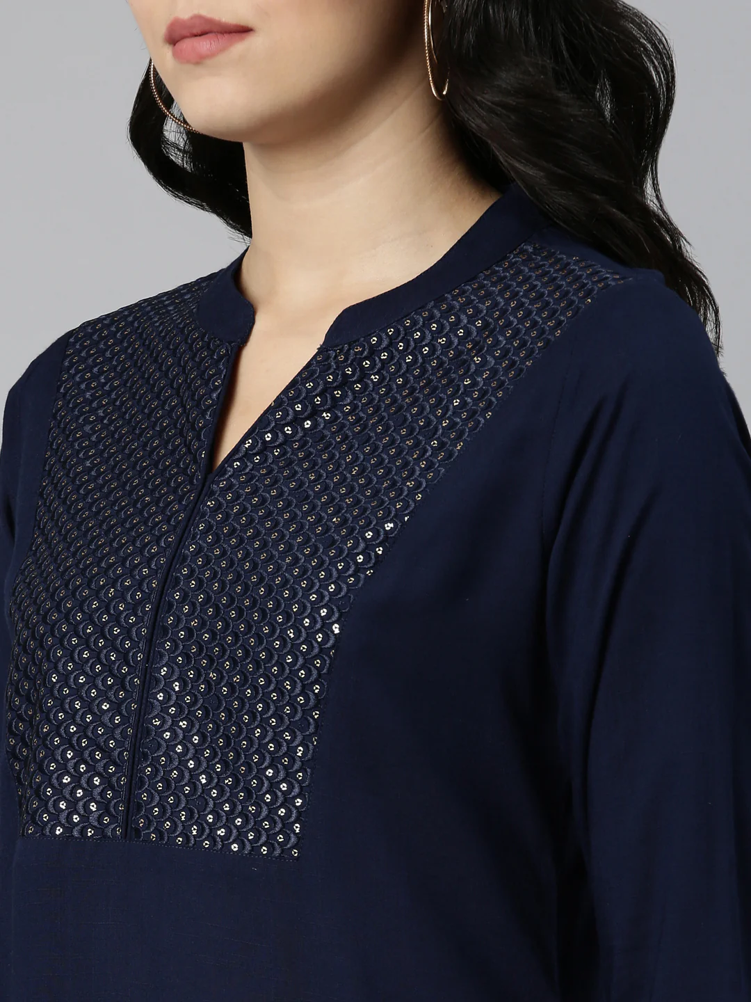 Neerus Navy Blue Tiered Straight Solid Kurta - Image 4