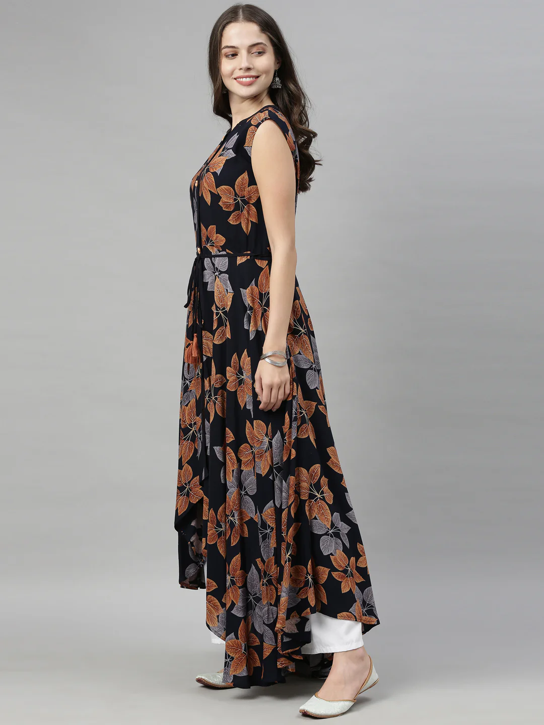 Neerus Navy Printed High Low Kurta - Image 4