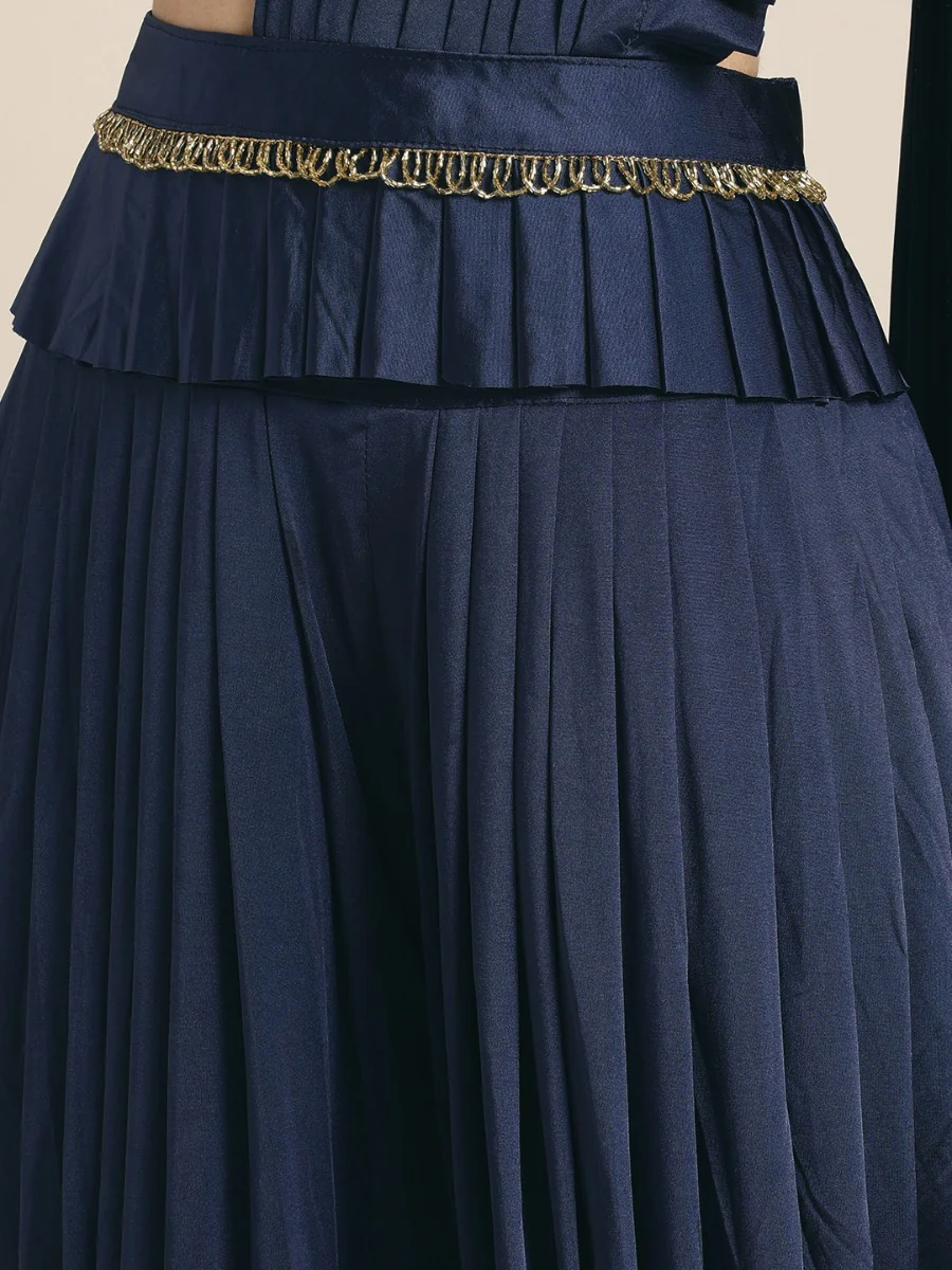 Neerus Navy Solid Ready To Wear Saree With Blouse - Image 3