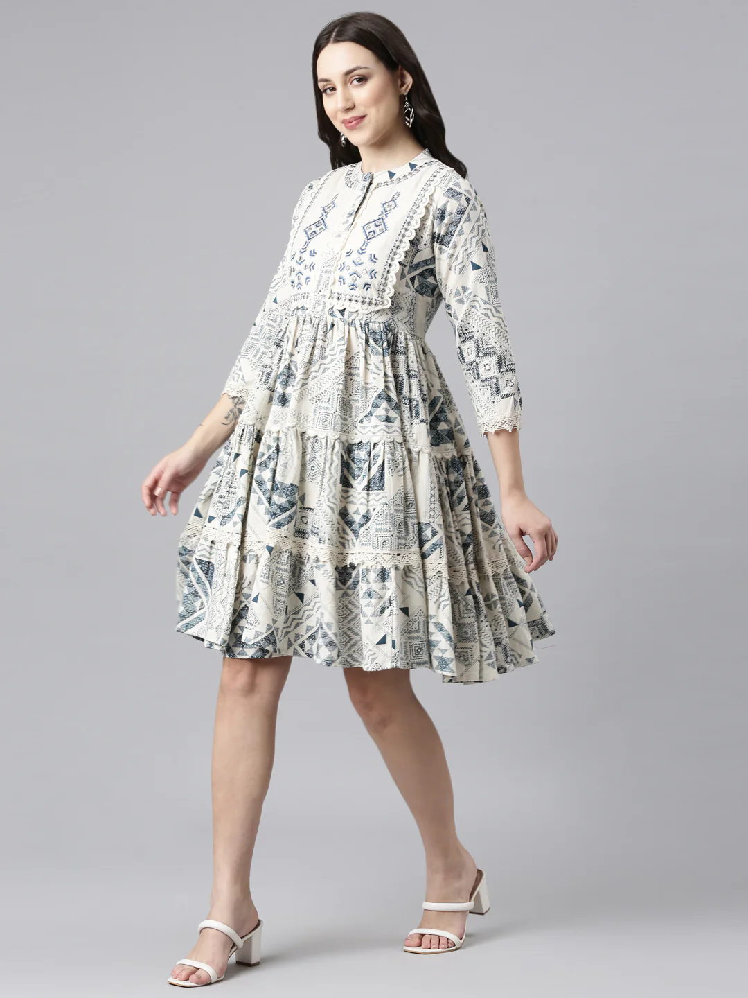 Neerus Off White Curved Casual Embellished Anarkali Kurtis - Image 2