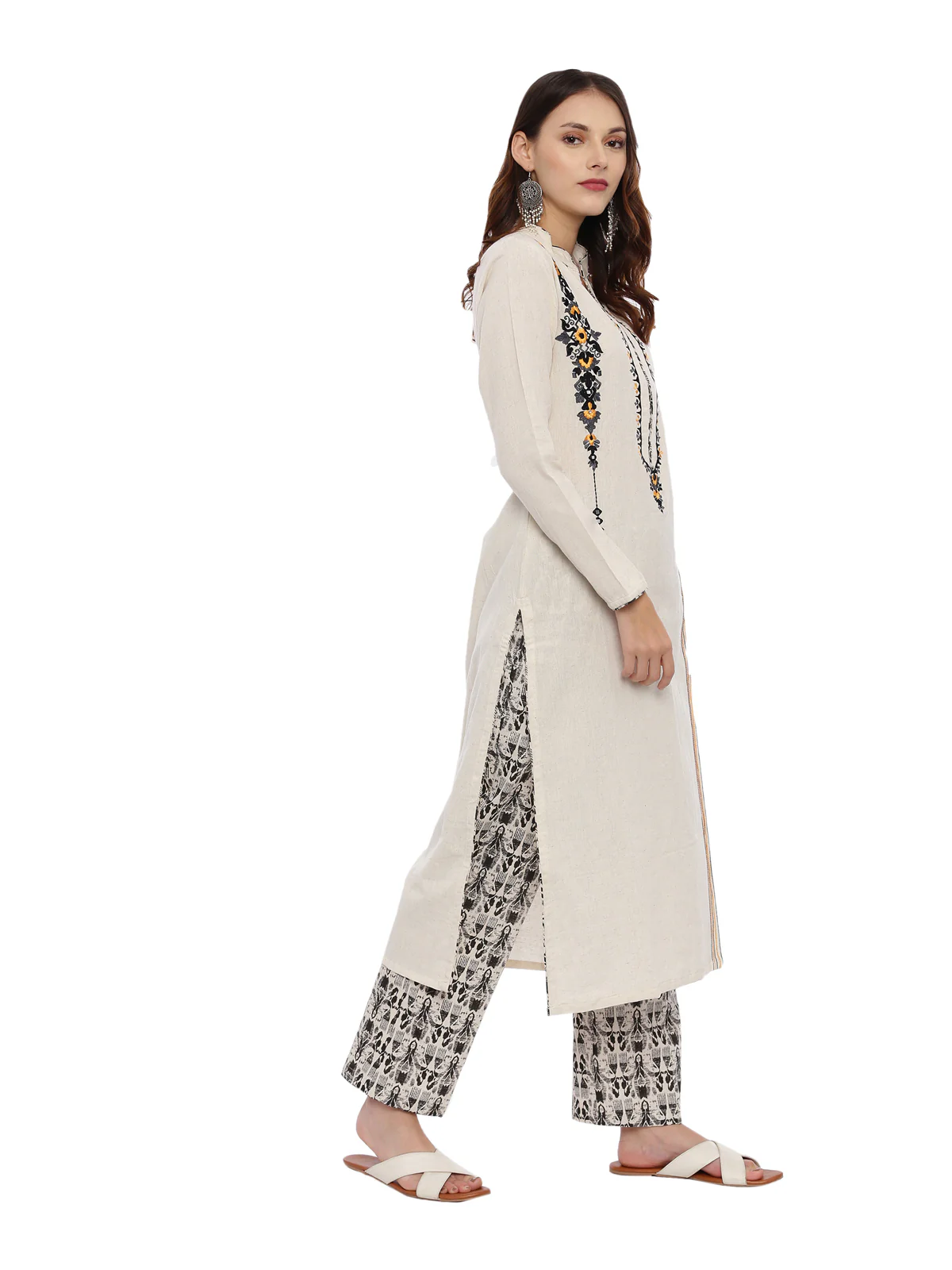 Neerus Off White Embroidered Kurta With Palazzo & Dupatta - Image 3